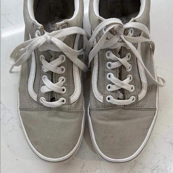 Old Skool Vans: Grey and White - Picture 4 of 6